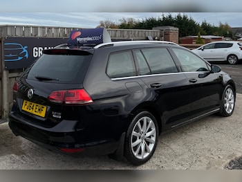 Used Volkswagen Golf 2014 for sale - 76413900: Photo