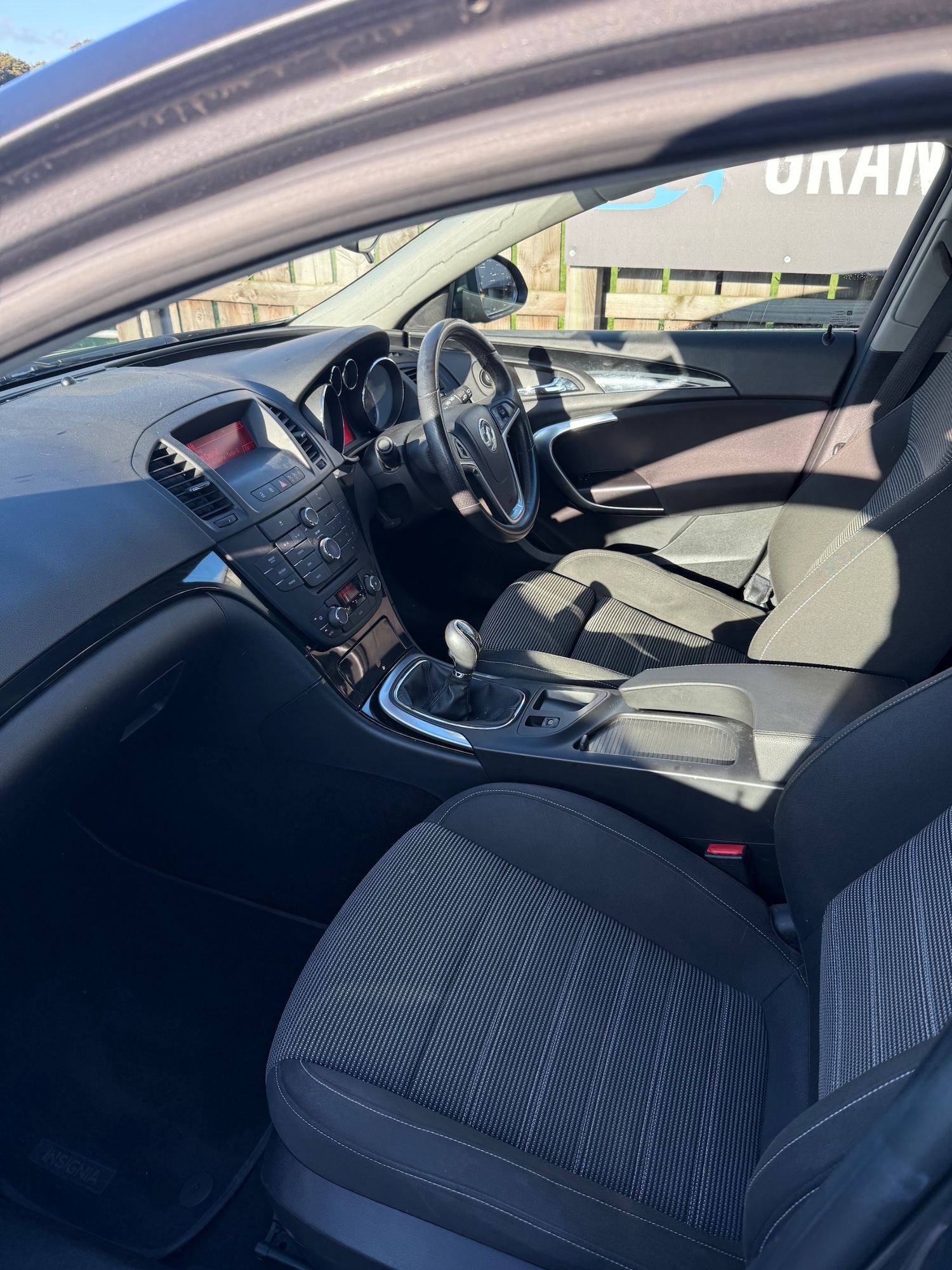 Used Vauxhall Insignia 2012 for sale - 76041119: Photo 10