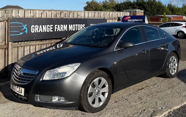 Used Vauxhall Insignia 2012 for sale - 76041119: Photo 1