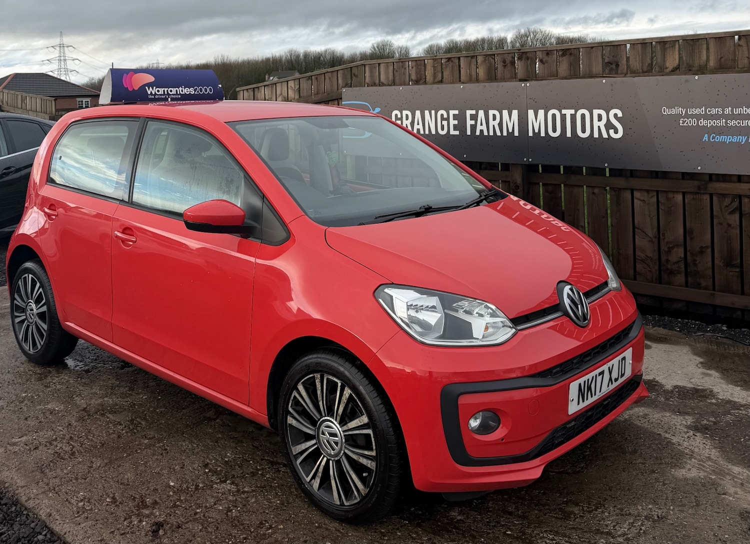 Used Volkswagen up! 2017 for sale - 78004253: Photo 2