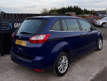 Used Ford Grand C-Max 2016 for sale - 78155702: Photo