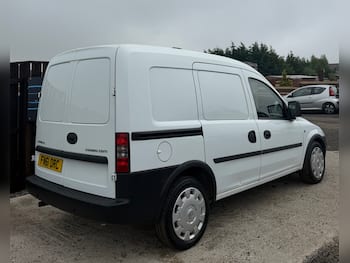 Used Vauxhall Combo 2011 for sale - 79653470: Photo