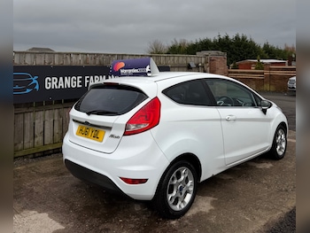 Used Ford Fiesta 2011 for sale - 77778953: Photo