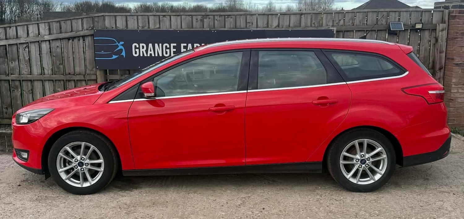 Used Ford Focus 2015 for sale - 78083794: Photo 4