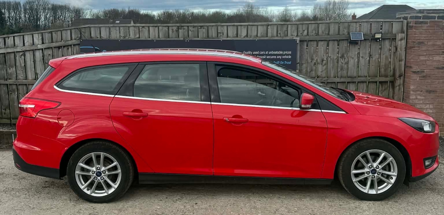 Used Ford Focus 2015 for sale - 78083794: Photo 5