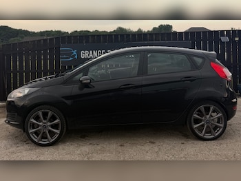 Used Ford Fiesta 2014 for sale - 79105491: Photo