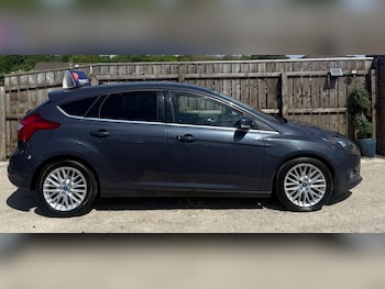 Used Ford Focus 2012 for sale - 74724066: Photo