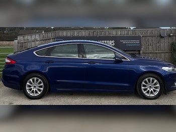 Used Ford Mondeo 2015 for sale - 76212128: Photo 3