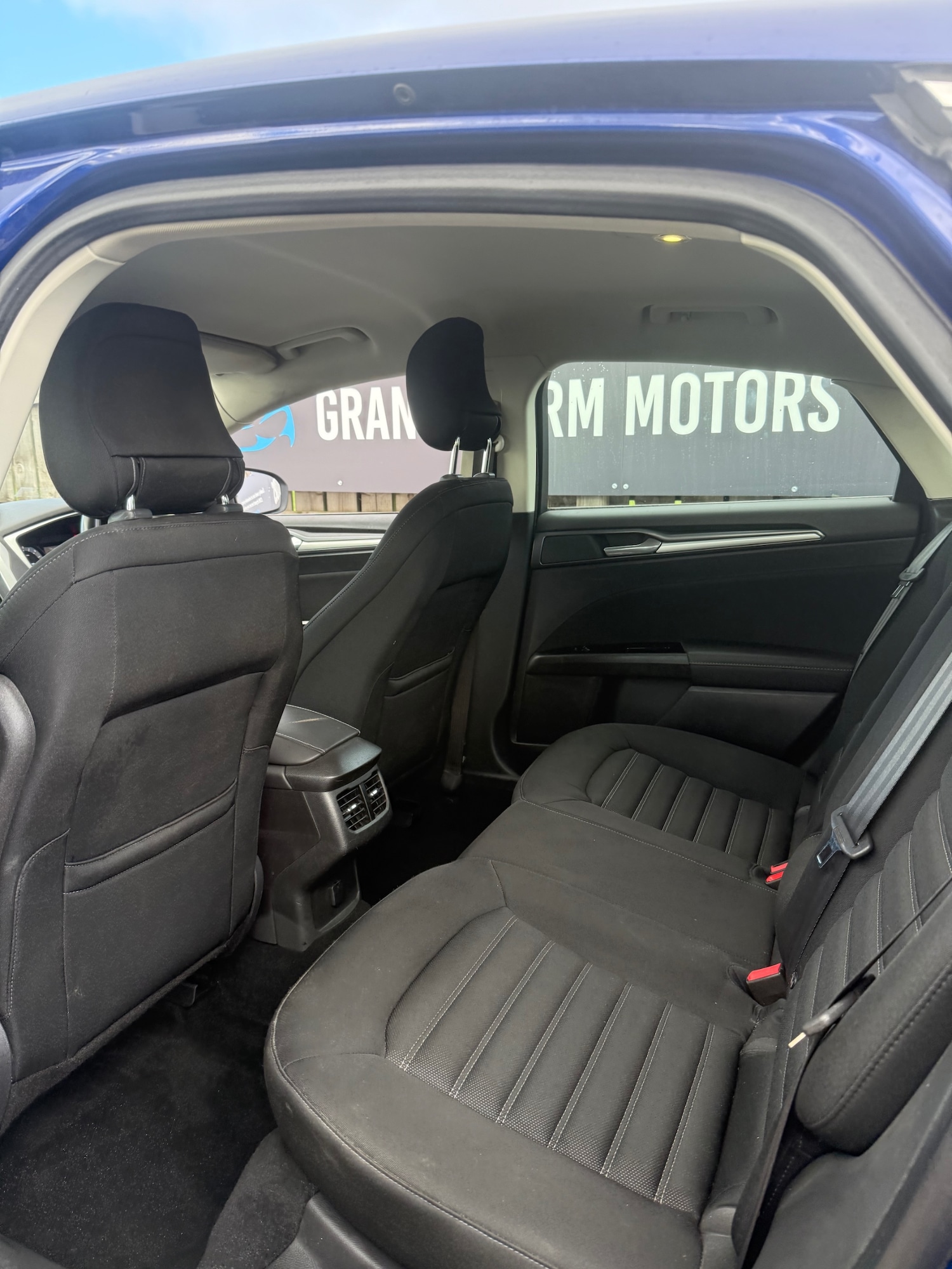 Used Ford Mondeo 2015 for sale - 76212128: Photo 8