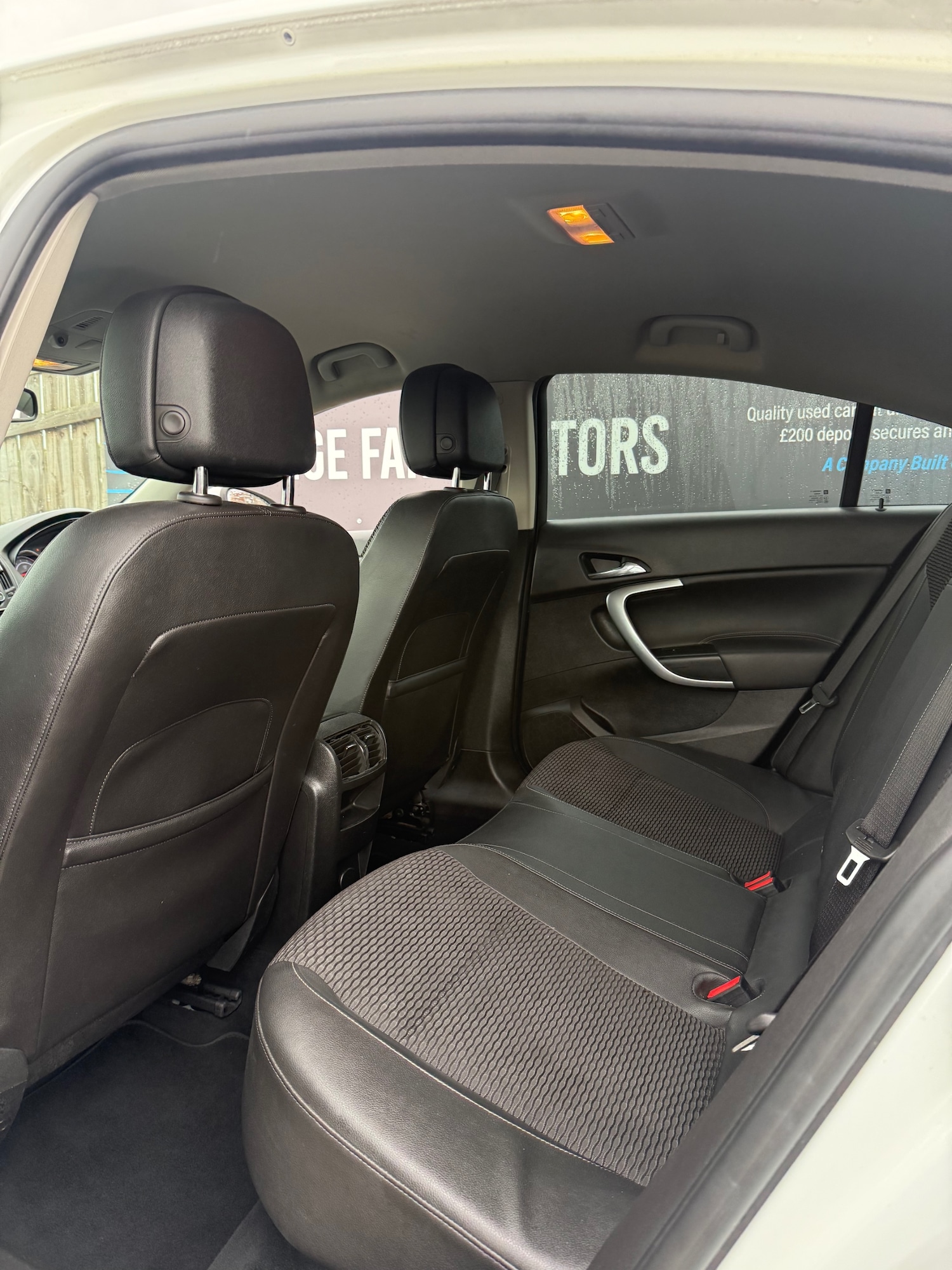 Used Vauxhall Insignia 2014 for sale - 76131089: Photo 11