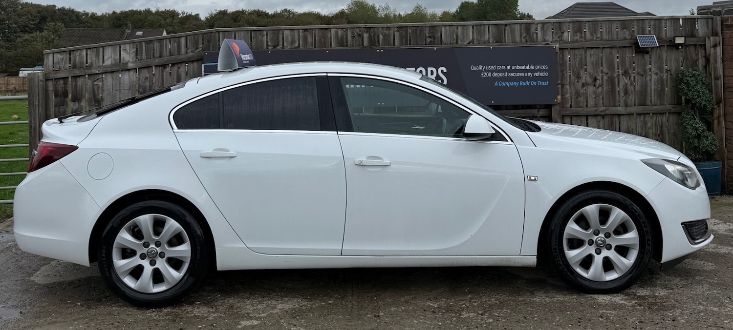 Used Vauxhall Insignia 2014 for sale - 76131089: Photo 3