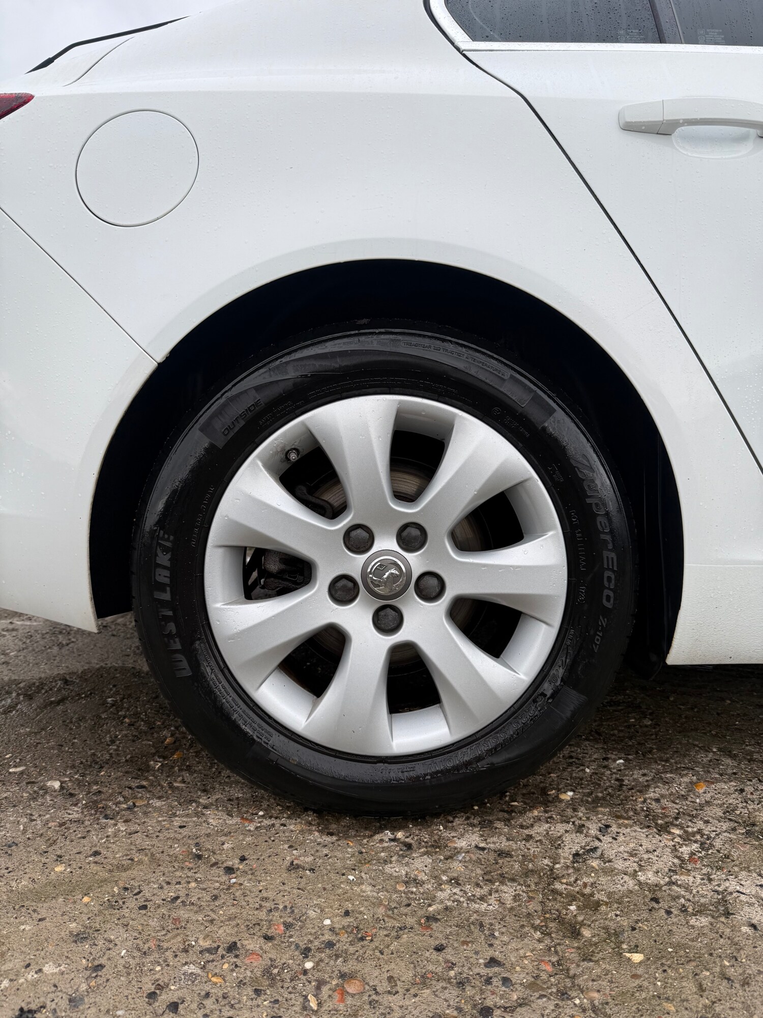 Used Vauxhall Insignia 2014 for sale - 76131089: Photo 9