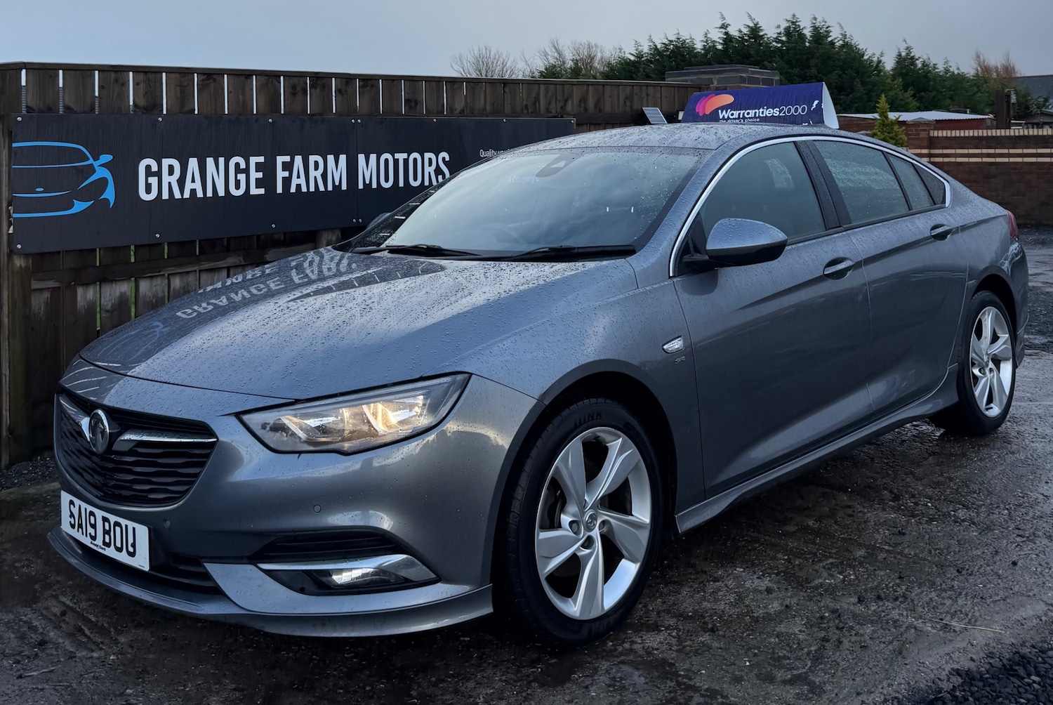 Used Vauxhall Insignia 2019 for sale - 76845921: Photo 1