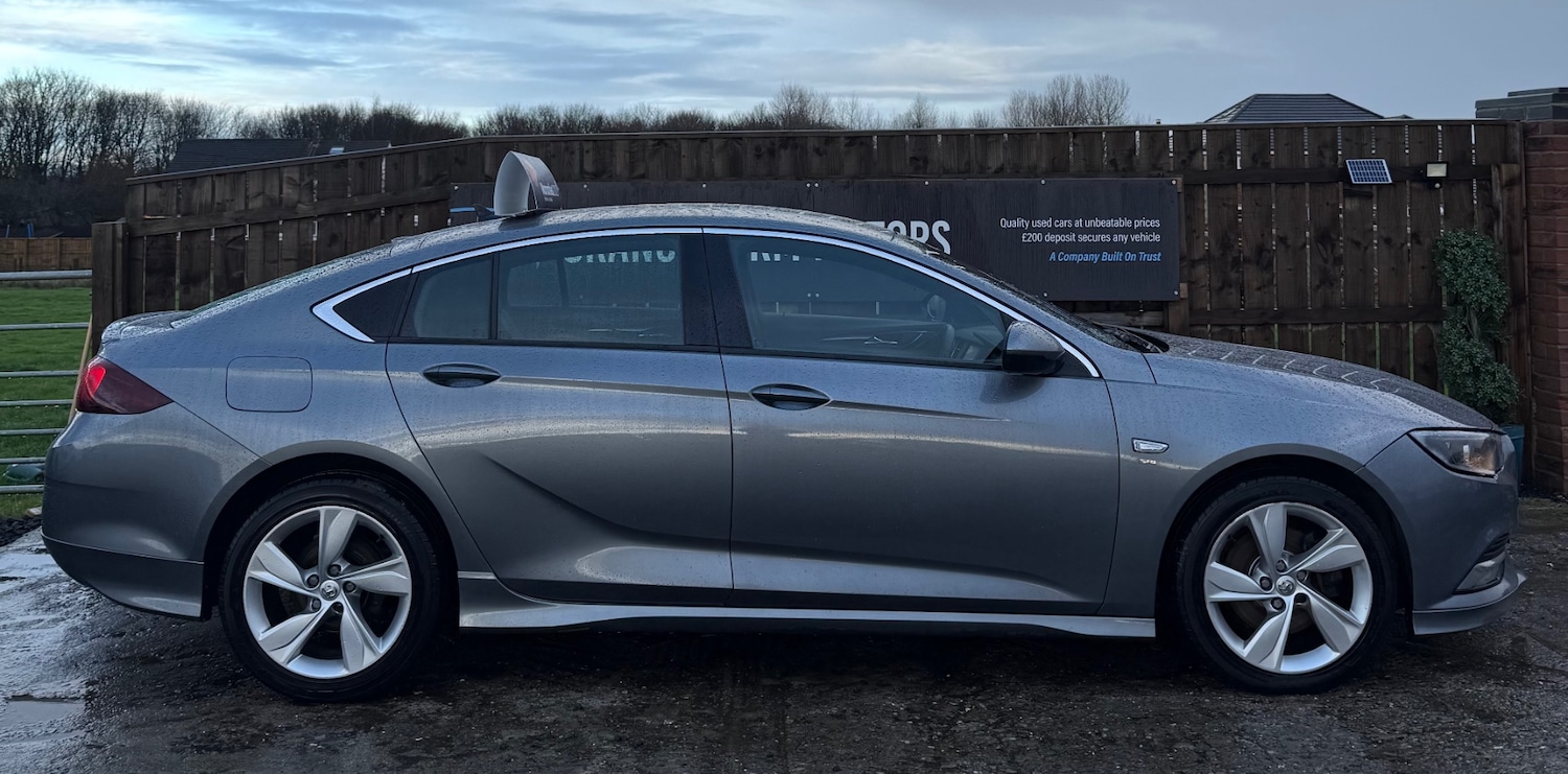 Used Vauxhall Insignia 2019 for sale - 76845921: Photo 3