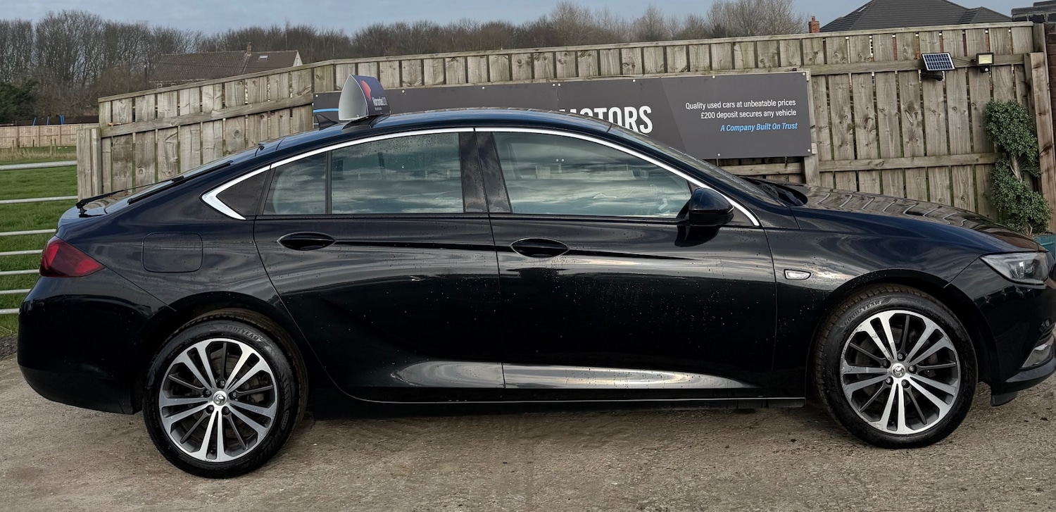 Used Vauxhall Insignia 2019 for sale - 77763981: Photo 3