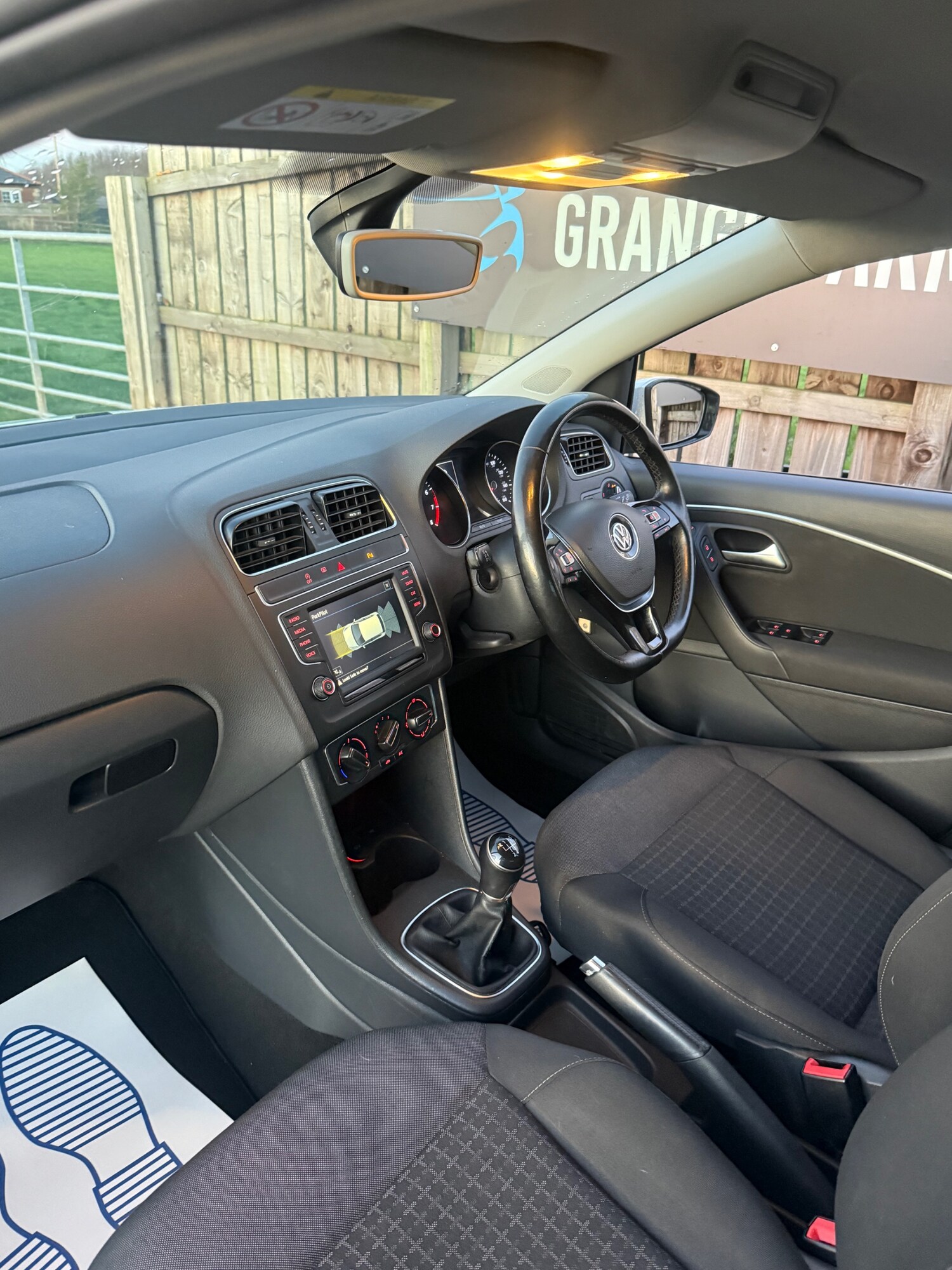 Used Volkswagen Polo 2017 for sale - 76922131: Photo 11