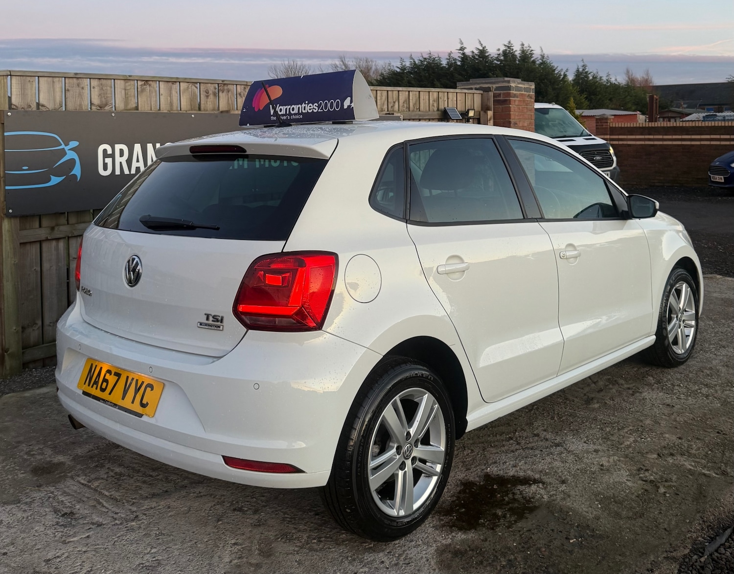 Used Volkswagen Polo 2017 for sale - 76922131: Photo 4