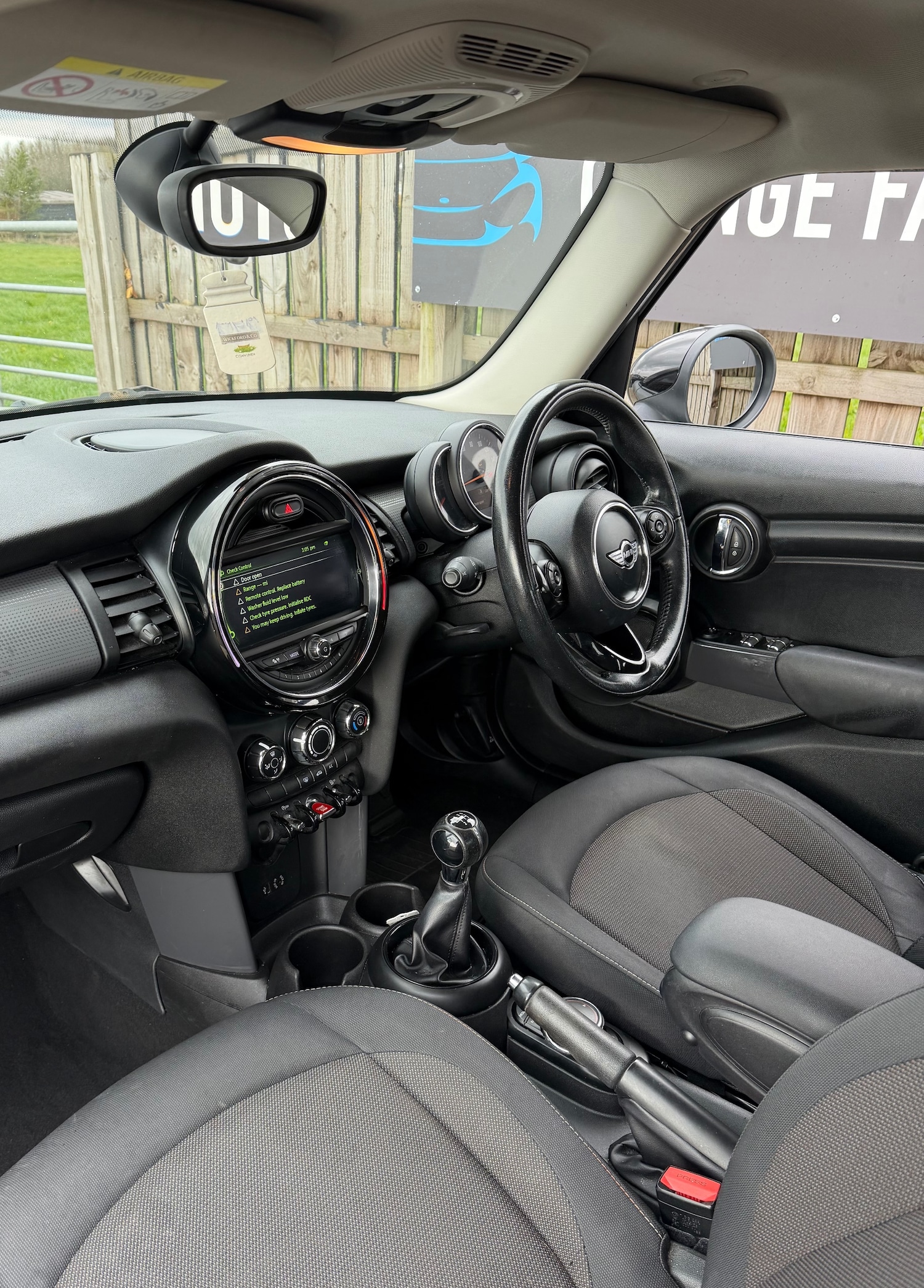 Used MINI Hatch 2017 for sale - 78135095: Photo 10