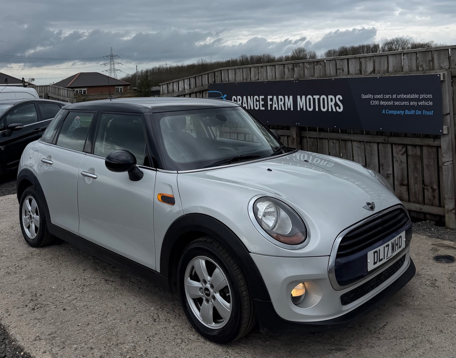 Used MINI Hatch 2017 for sale - 78135095: Photo 2