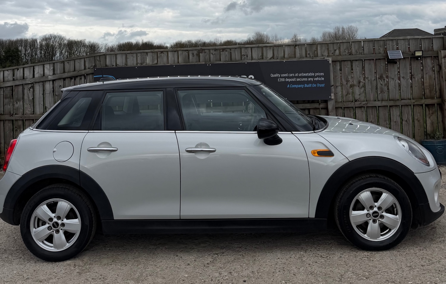 Used MINI Hatch 2017 for sale - 78135095: Photo 3