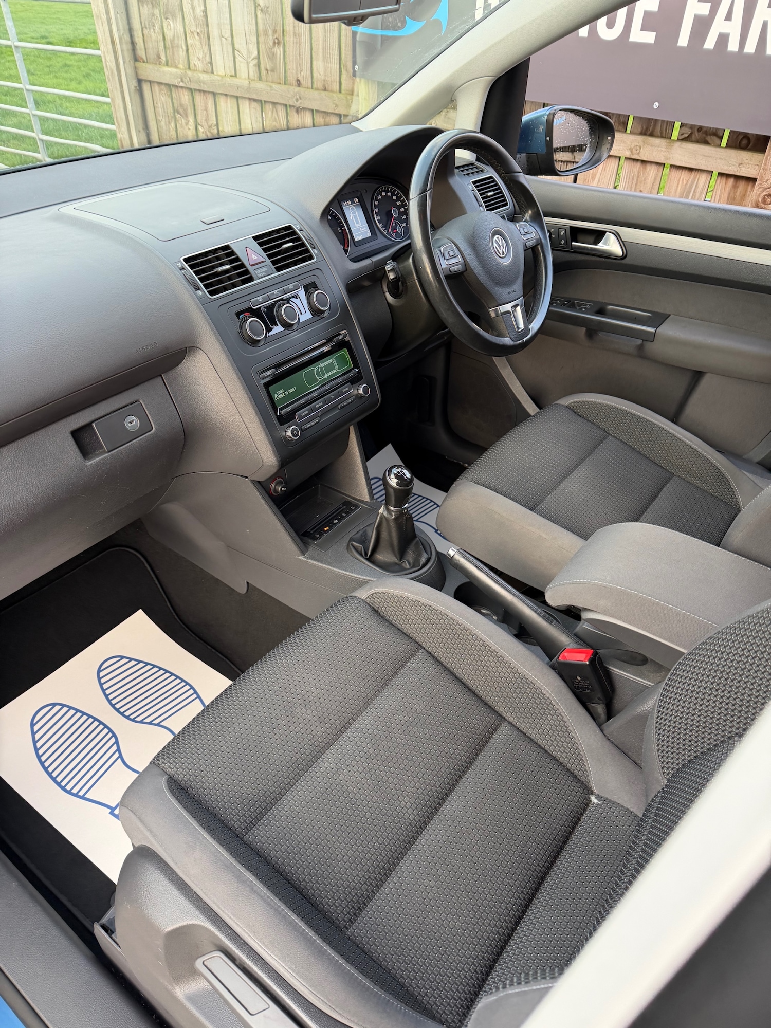 Used Volkswagen Touran 2014 for sale - 77199199: Photo 11