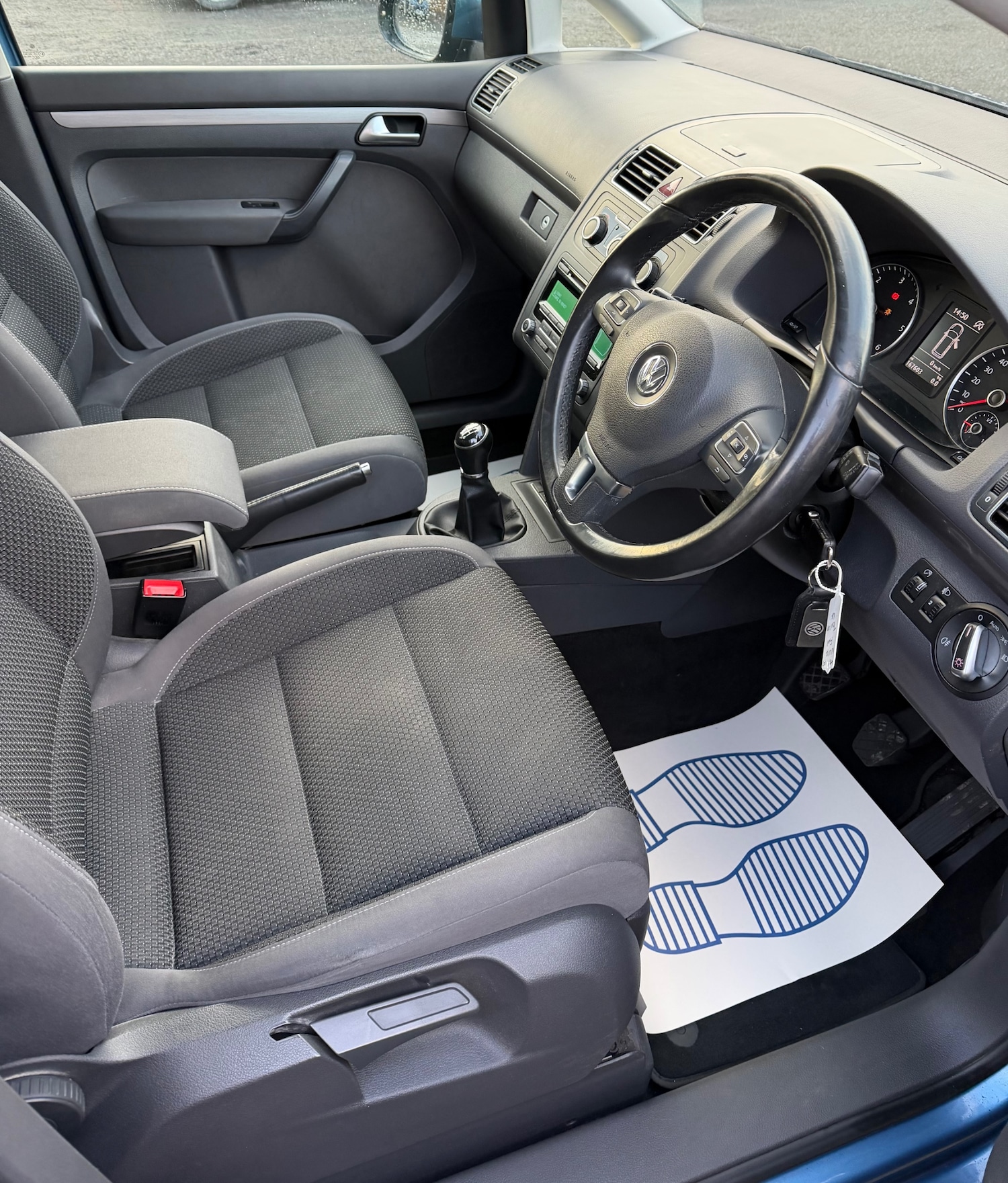 Used Volkswagen Touran 2014 for sale - 77199199: Photo 13