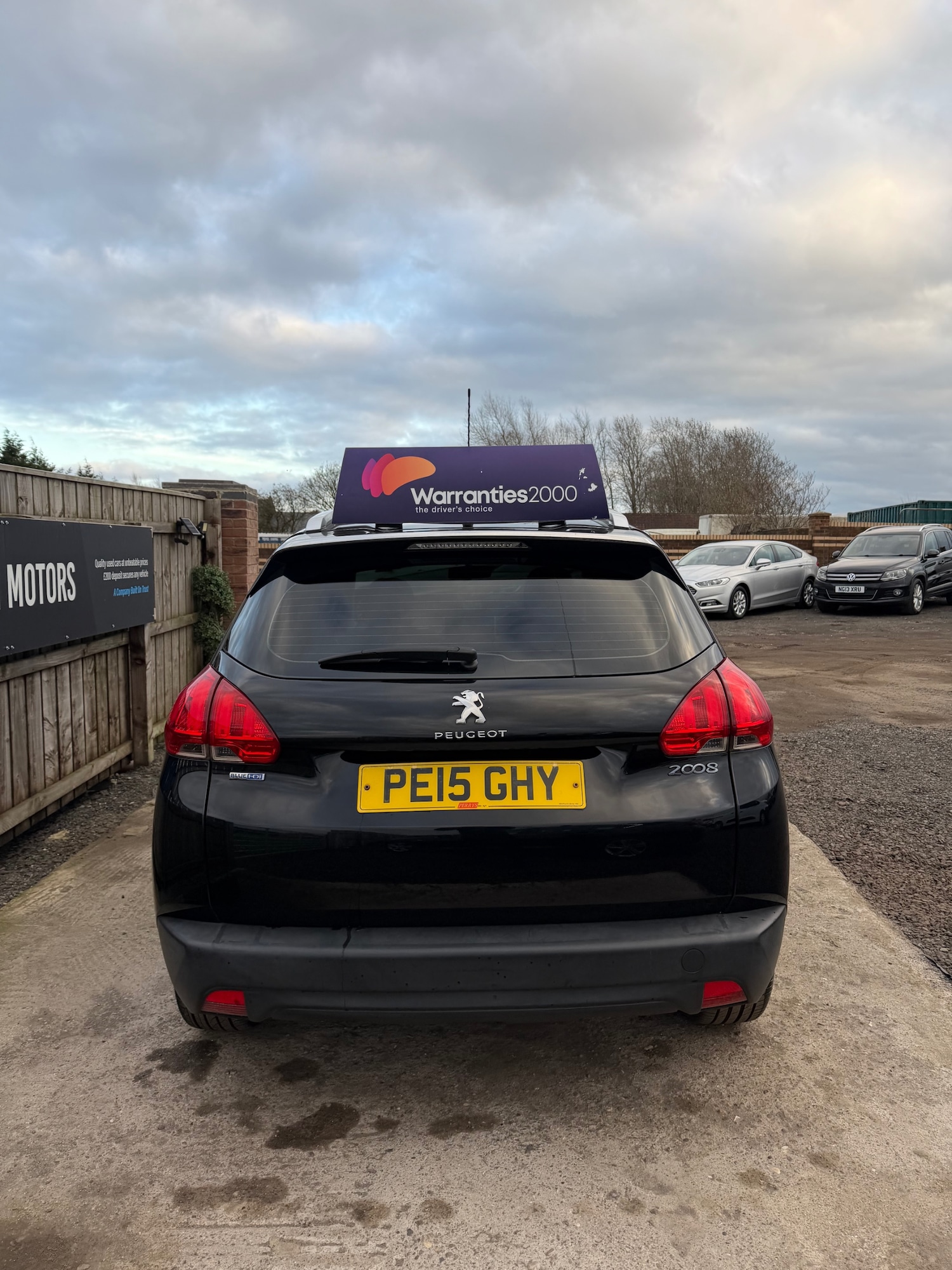 Used Peugeot 2008 2015 for sale - 77819854: Photo 8