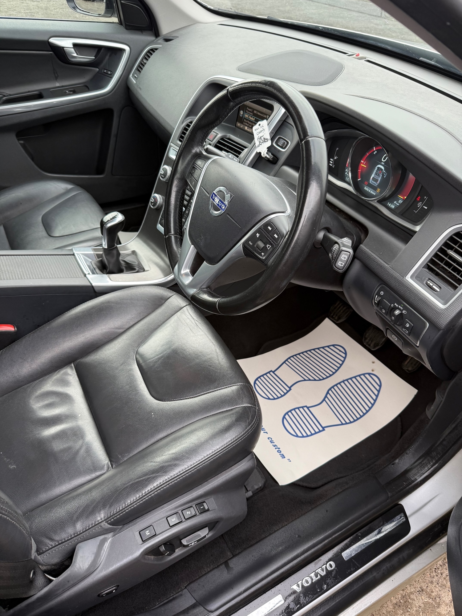 Used Volvo XC60 2015 for sale - 76428319: Photo 12