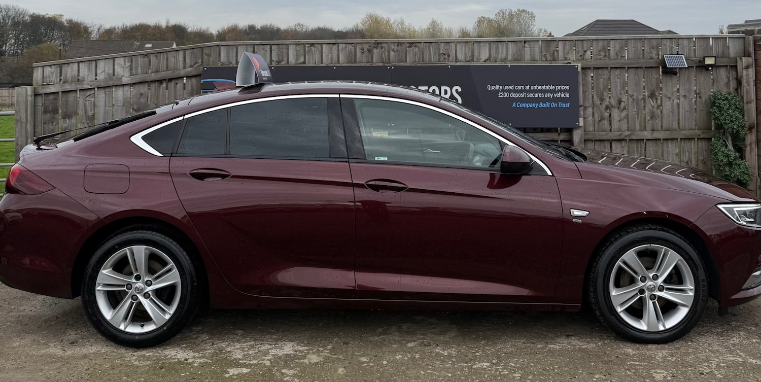 Used Vauxhall Insignia 2018 for sale - 76493879: Photo 3