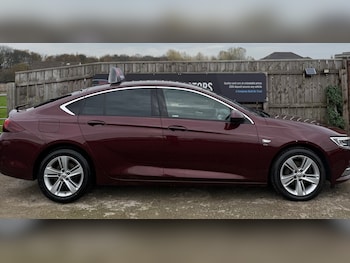 Used Vauxhall Insignia 2018 for sale - 76493879: Photo