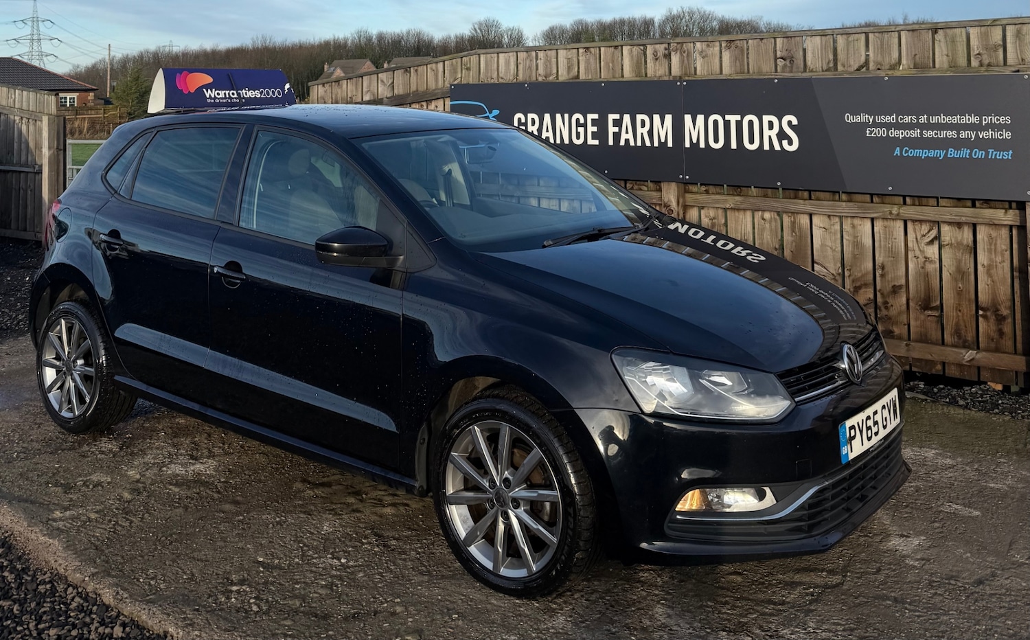 Used Volkswagen Polo 2016 for sale - 76951395: Photo 2