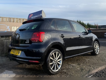 Used Volkswagen Polo 2016 for sale - 76951395: Photo