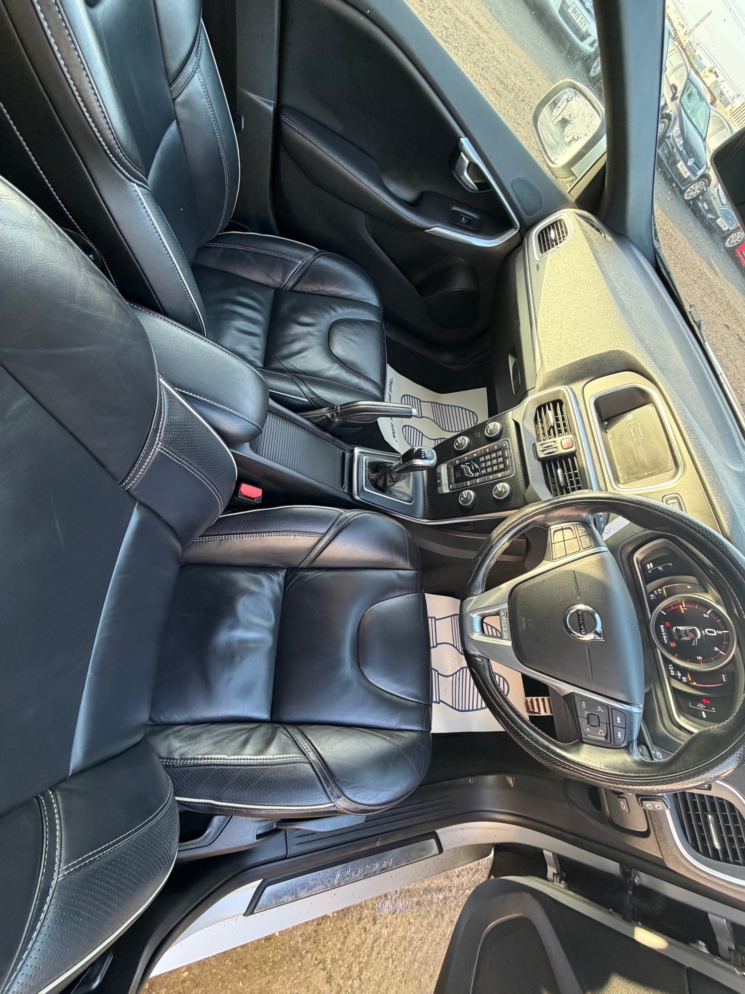 Used Volvo V40 2016 for sale - 77225655: Photo 14