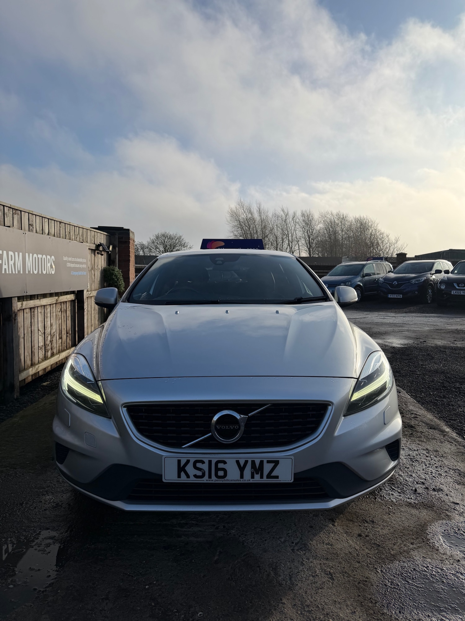 Used Volvo V40 2016 for sale - 77225655: Photo 6