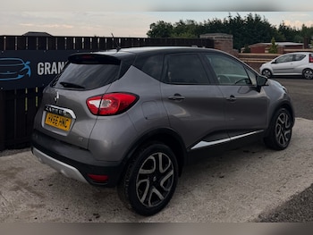 Used Renault Captur 2016 for sale - 79105487: Photo