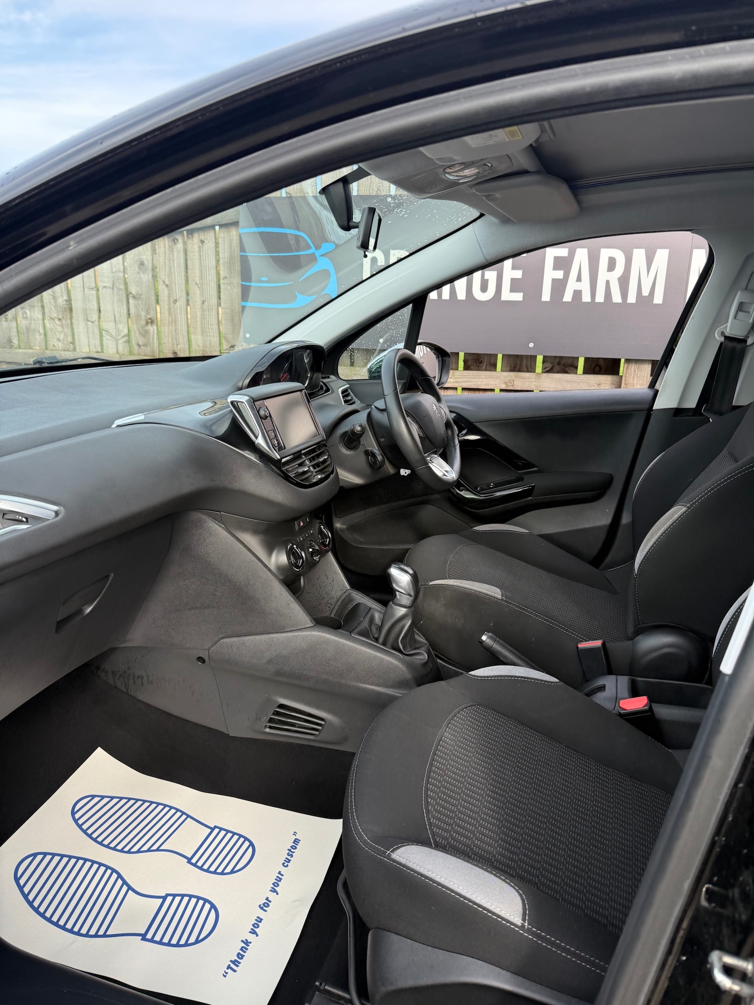 Used Peugeot 208 2015 for sale - 76234466: Photo 11