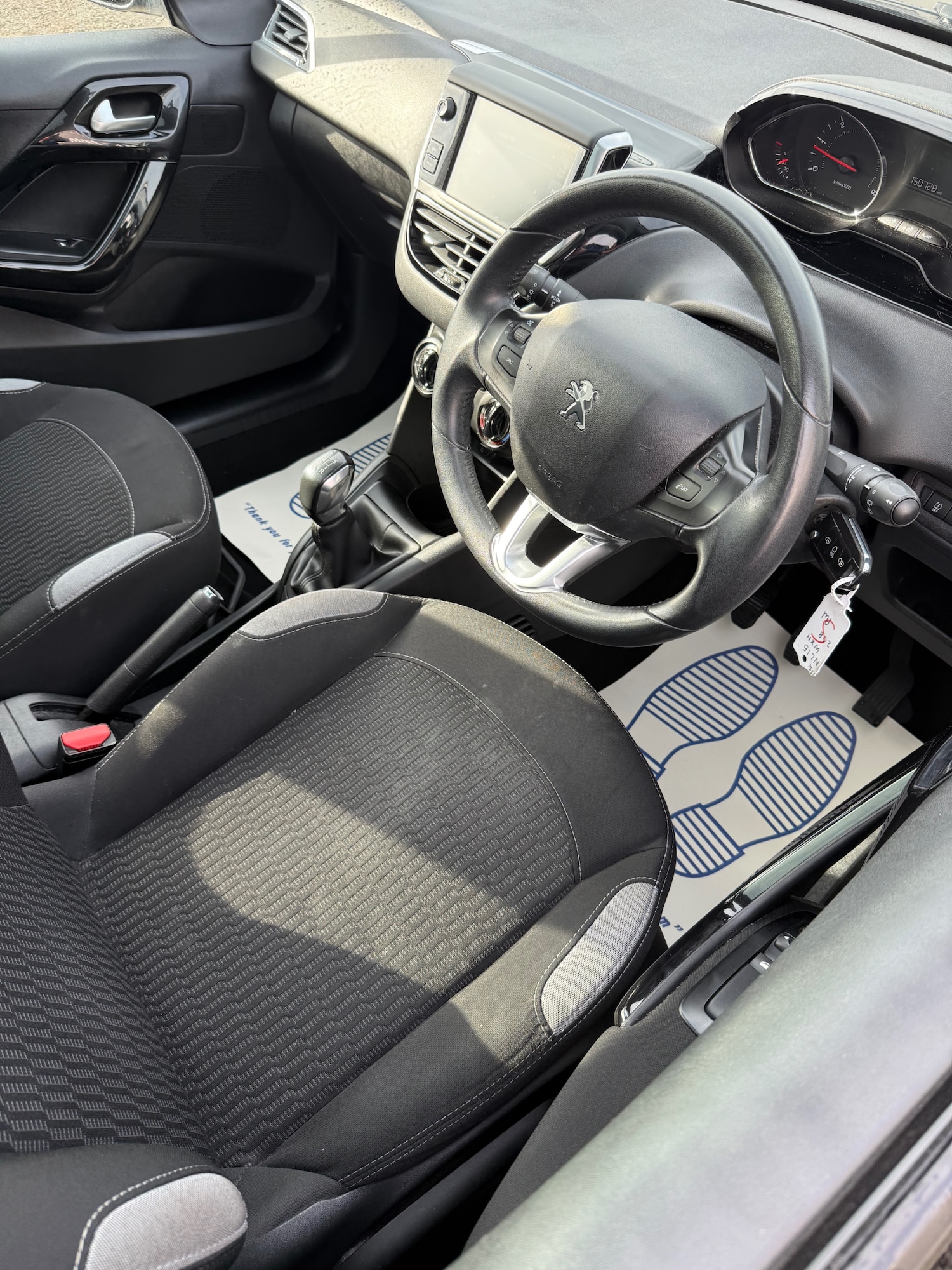 Used Peugeot 208 2015 for sale - 76234466: Photo 13