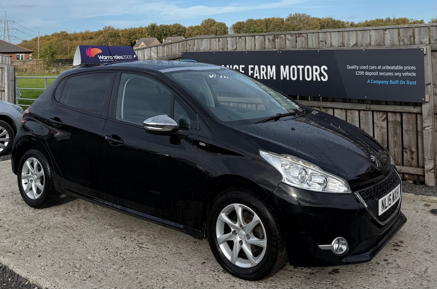 Used Peugeot 208 2015 for sale - 76234466: Photo 2