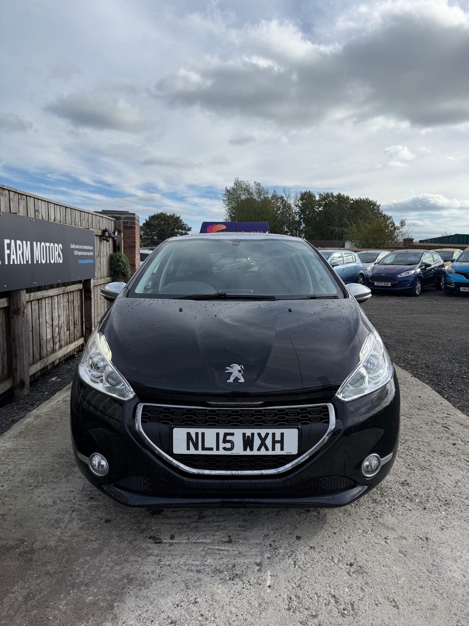 Used Peugeot 208 2015 for sale - 76234466: Photo 6