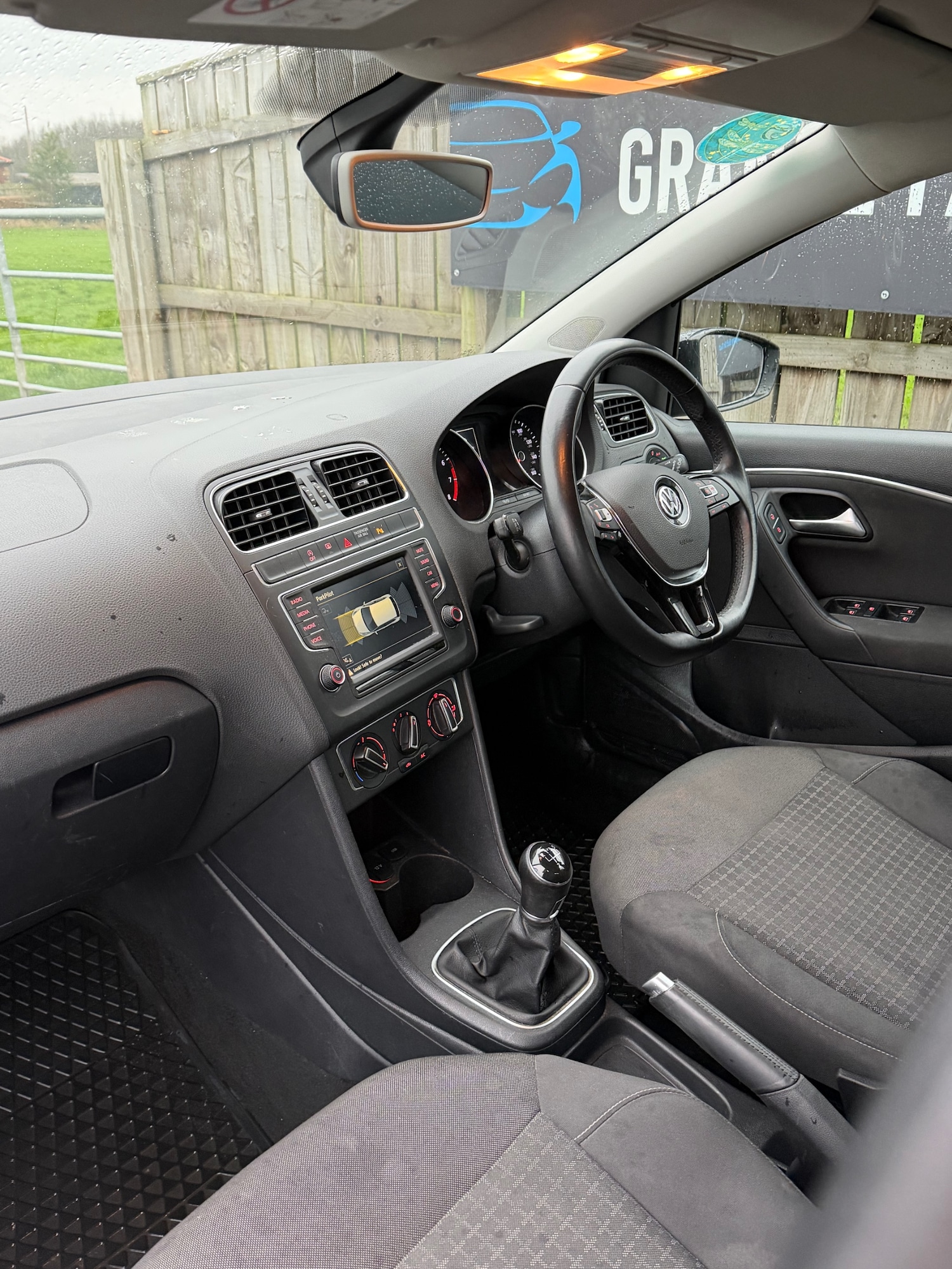 Used Volkswagen Polo 2016 for sale - 77420740: Photo 12