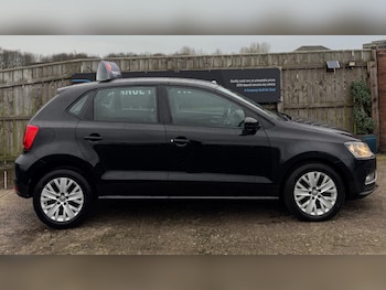 Used Volkswagen Polo 2016 for sale - 77420740: Photo