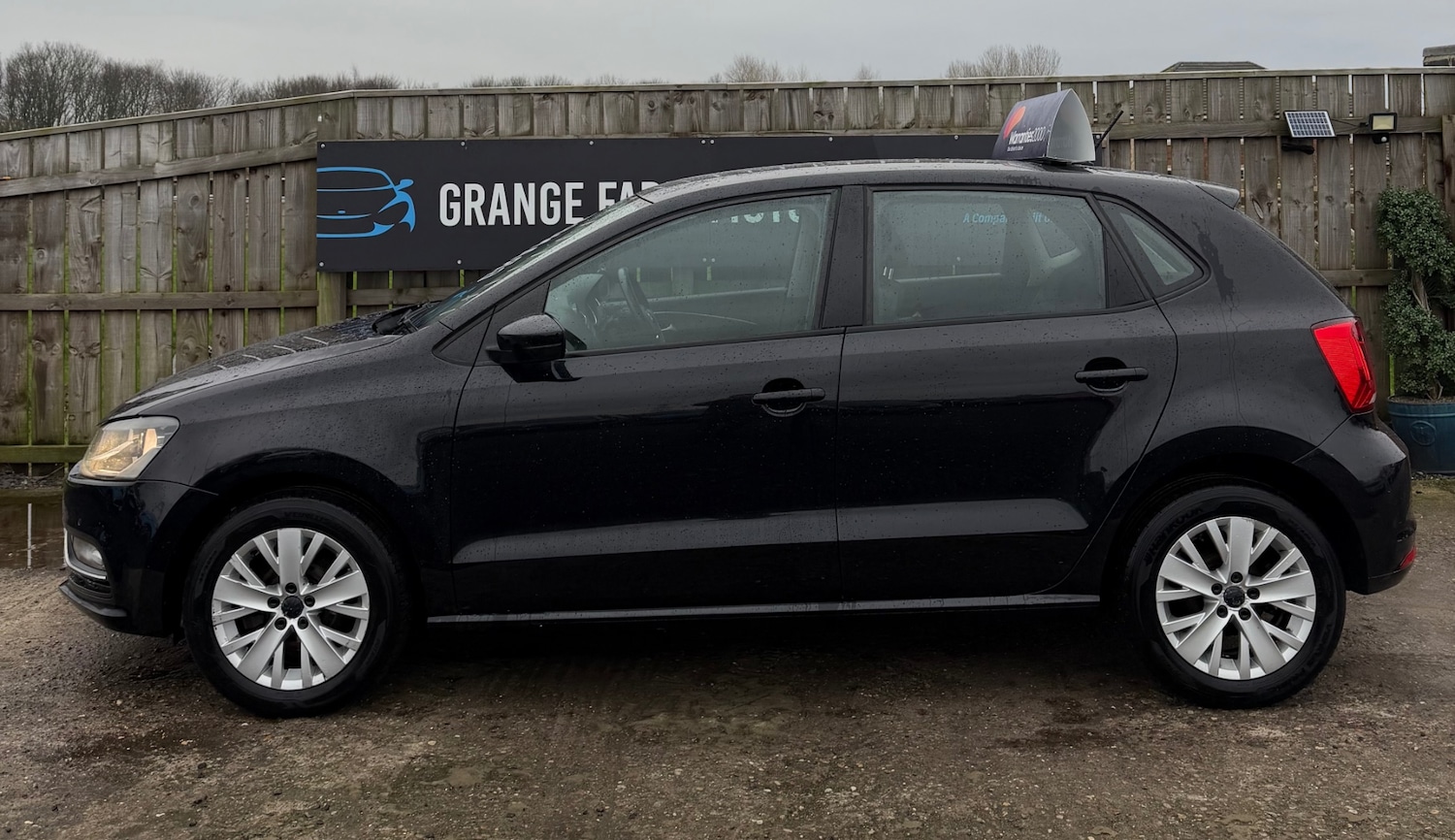 Used Volkswagen Polo 2016 for sale - 77420740: Photo 5