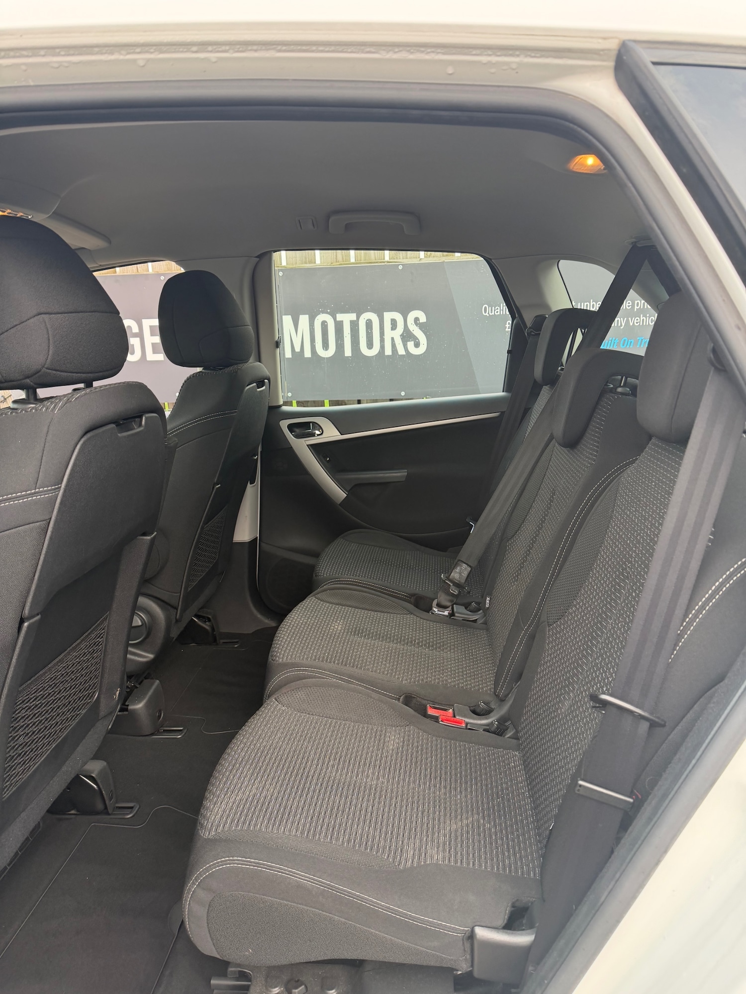 Used Citroen C4 Picasso 2013 for sale - 77592923: Photo 13