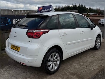 Used Citroen C4 Picasso 2013 for sale - 77592923: Photo
