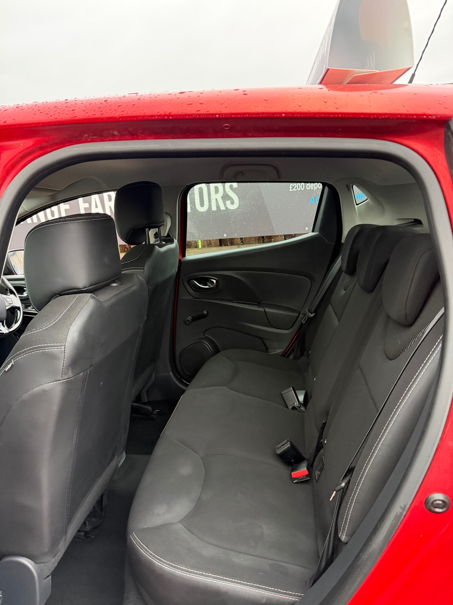 Used Renault Clio 2014 for sale - 77778950: Photo 11