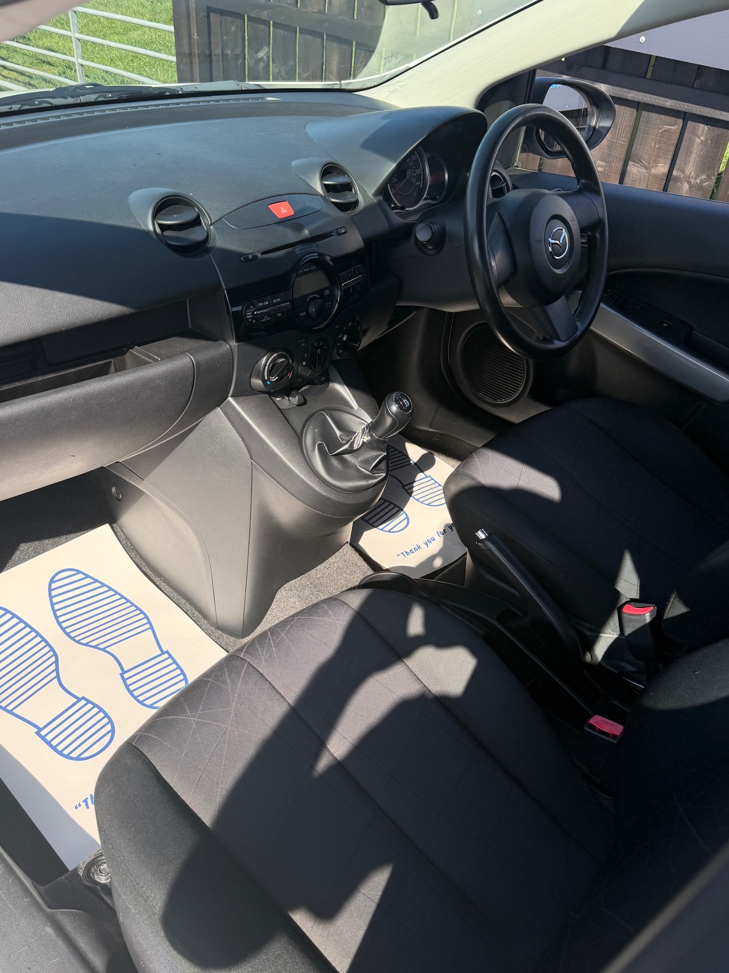 Used Mazda Mazda2 2013 for sale - 78169159: Photo 10