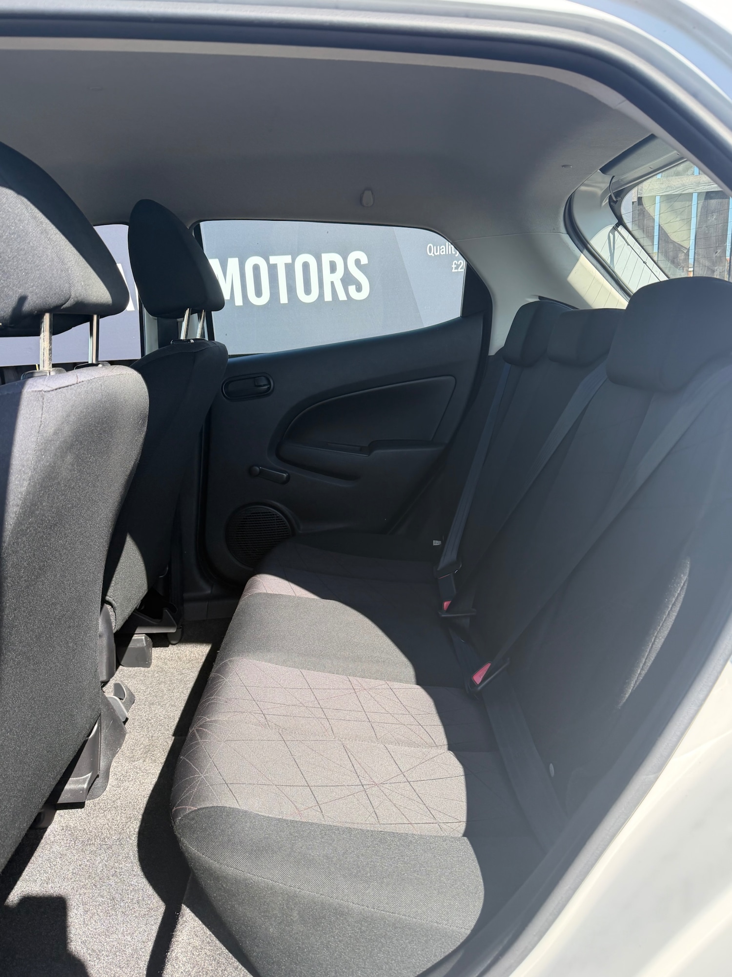 Used Mazda Mazda2 2013 for sale - 78169159: Photo 12