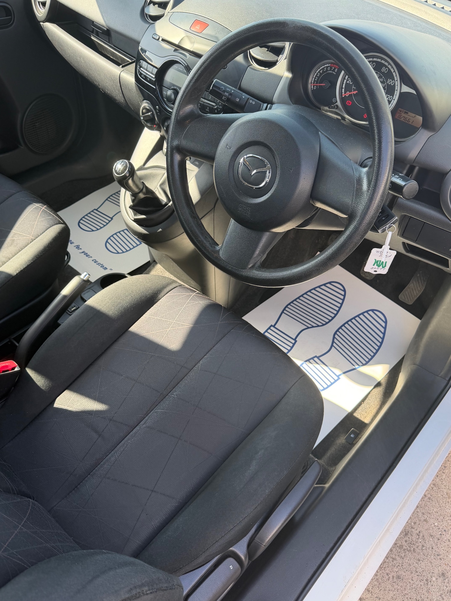 Used Mazda Mazda2 2013 for sale - 78169159: Photo 13