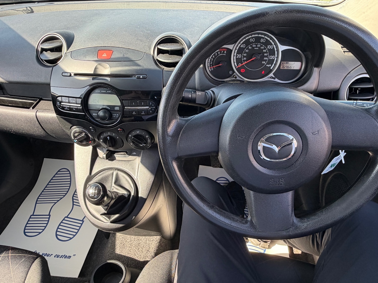 Used Mazda Mazda2 2013 for sale - 78169159: Photo 14