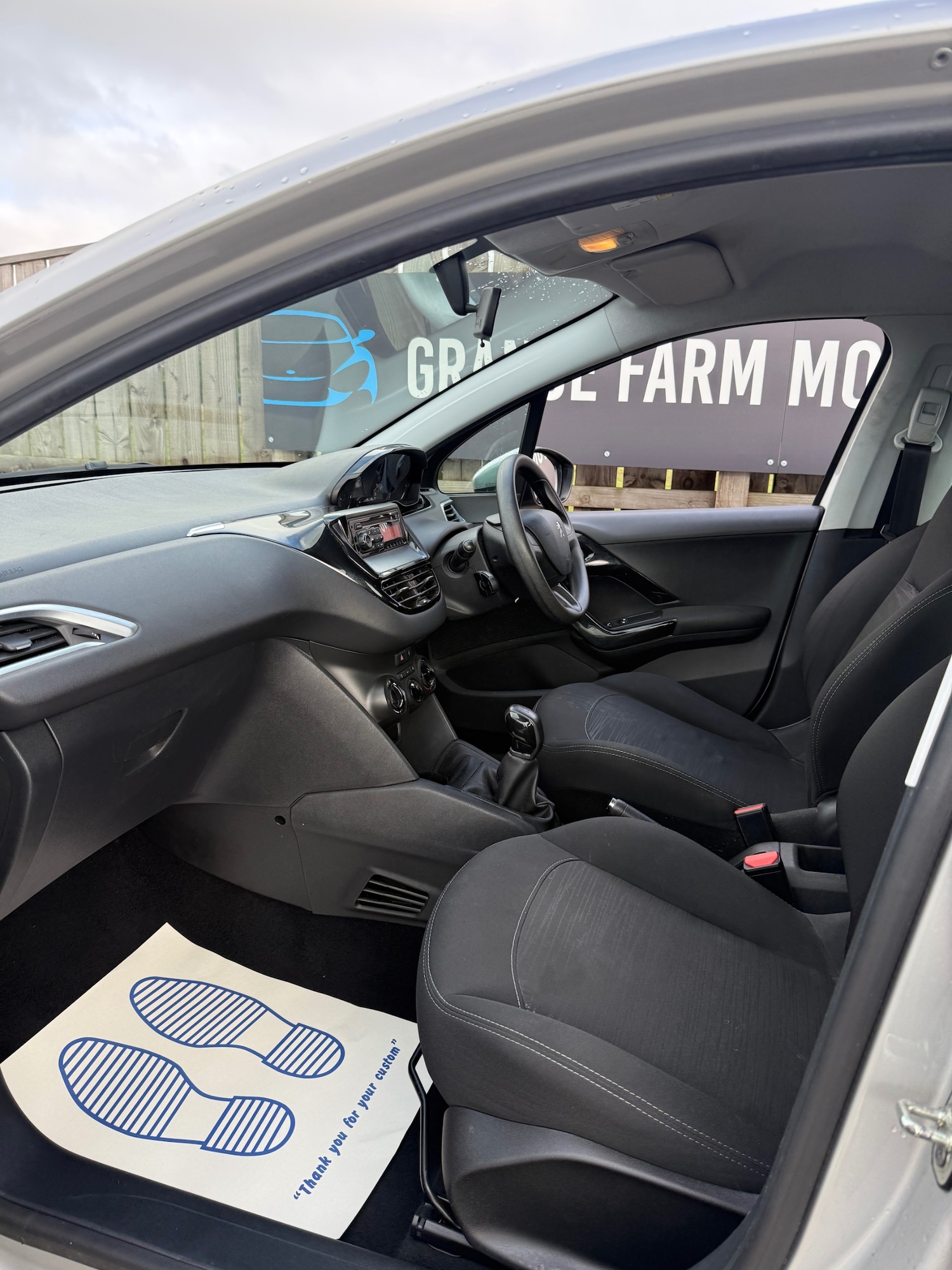 Used Peugeot 208 2014 for sale - 76274887: Photo 11